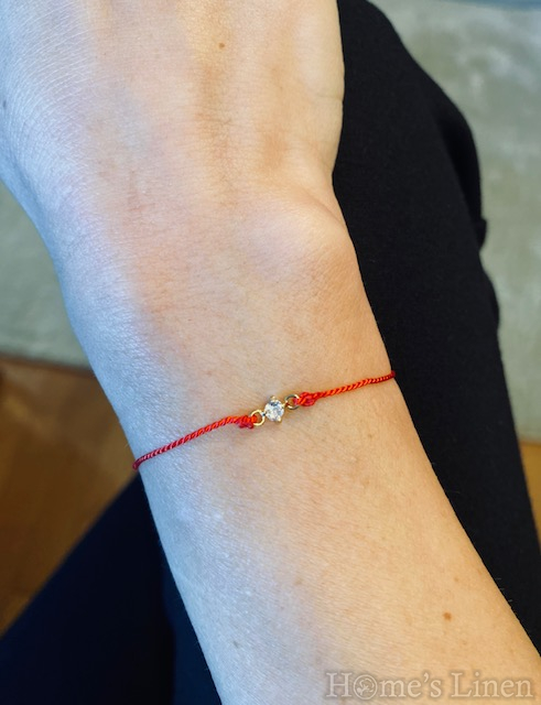 Red silk thread with gold plating and zircon "Star"